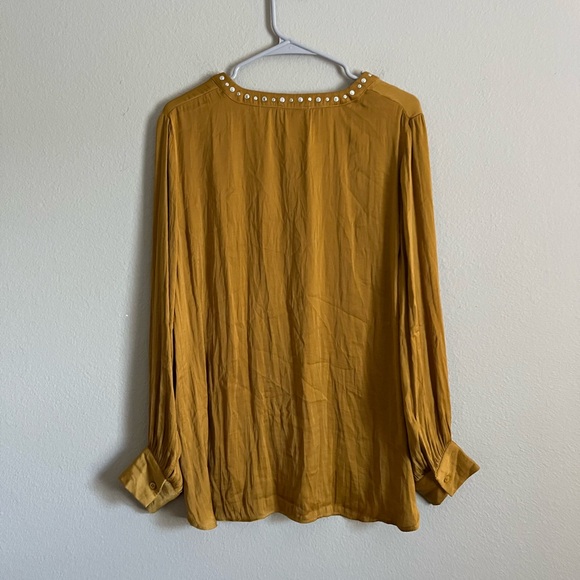 ❌LAST CHANCE❌ Carmen Marc Valvo Mustard Yellow Long‎ Sleeve V Neck blouse large - Picture 4 of 4